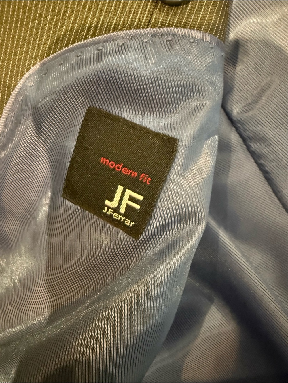 jf j.ferrar Men's Two-Button Charcoal Gray Suit Jacket with Blue Lining - Picture 5 of 6